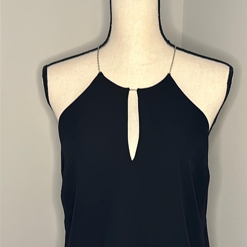 Black Sleeveless With Silver Chain Detail - Picture 2 of 7